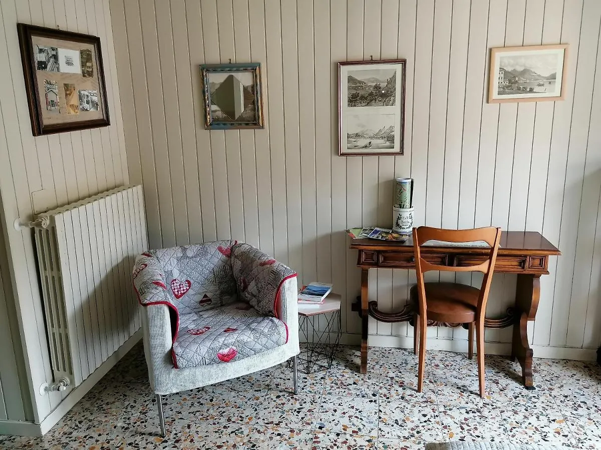 Via Funicolare Apartman Brunate 0*,  Olaszország